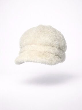 Medium Crown Cap winter Gora Gatsby Cream Furry Lined Hat